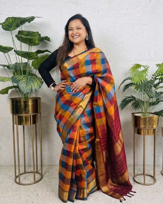 Kiran Vaayu Saree