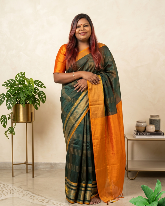 Pallav Vaayu Saree