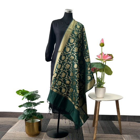 Emerald Legacy. Banarasi Silk Dupatta.