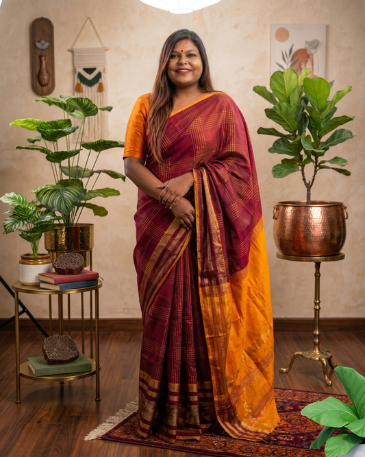Aruni Vaayu Saree