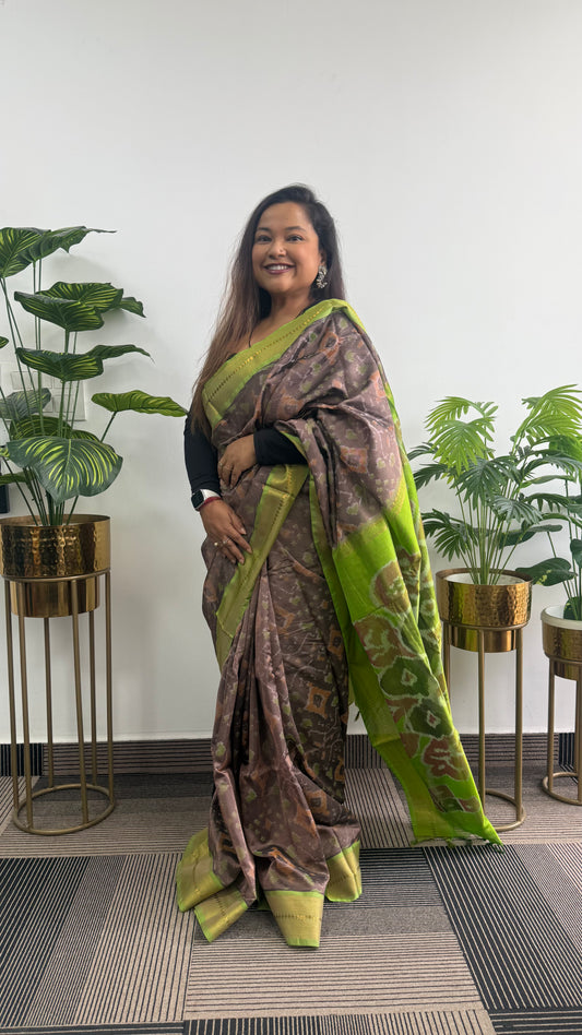 Dhara Vaayu Pochampally Saree