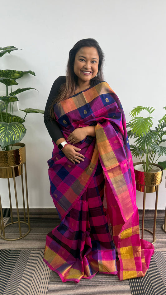Ambar Vaayu Saree