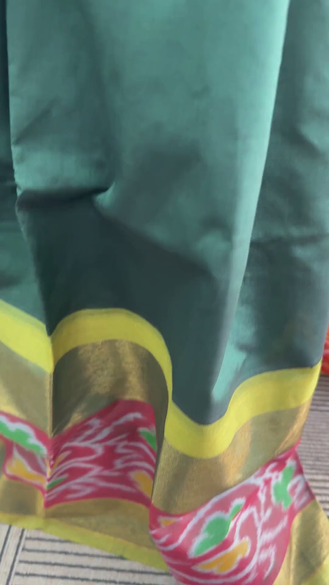 Parna Vaayu Saree
